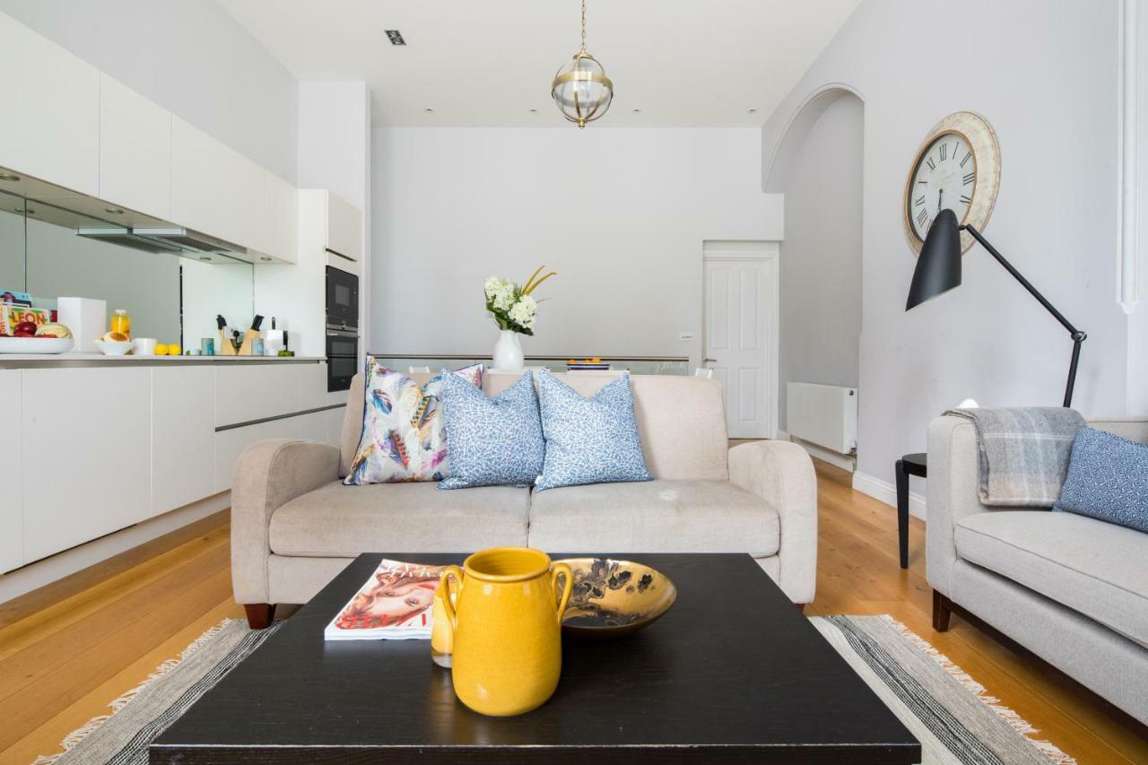 Kensington Court By Lime Street Apartment ลอนดอน ภายนอก รูปภาพ