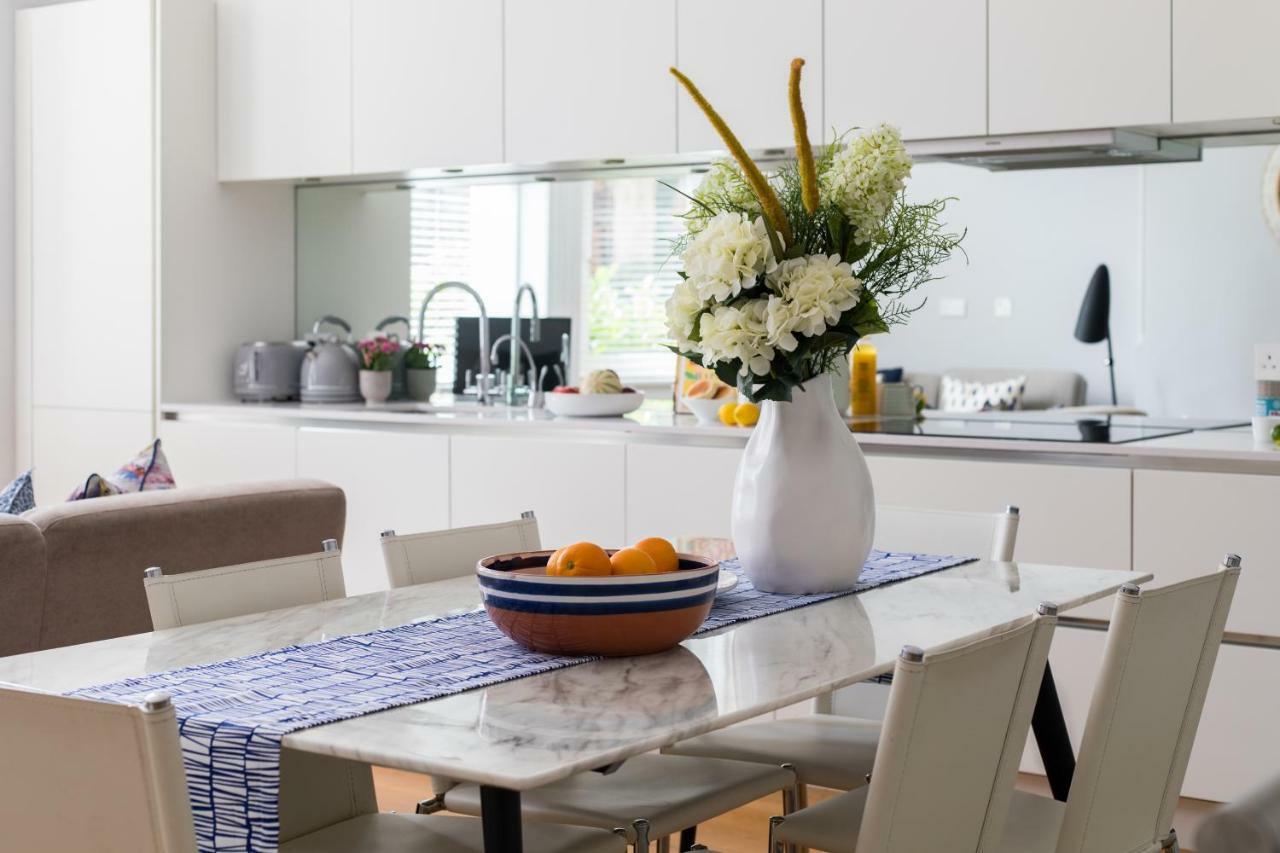 Kensington Court By Lime Street Apartment ลอนดอน ภายนอก รูปภาพ