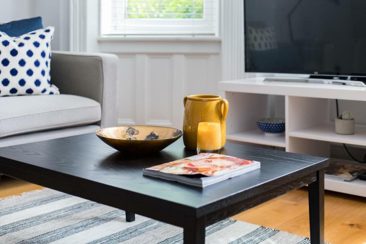 Kensington Court By Lime Street Apartment ลอนดอน ภายนอก รูปภาพ