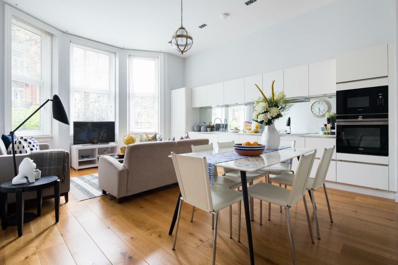 Kensington Court By Lime Street Apartment ลอนดอน ภายนอก รูปภาพ