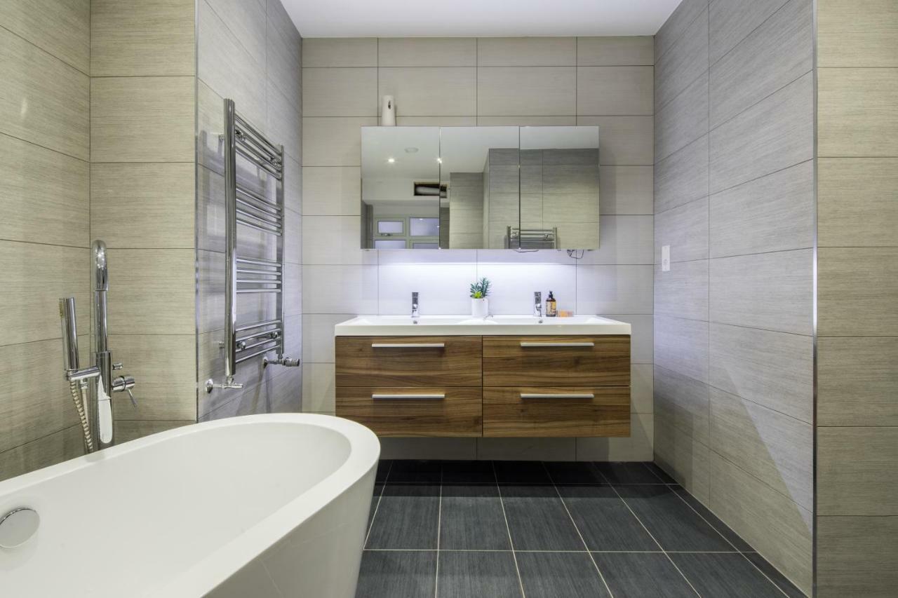 Kensington Court By Lime Street Apartment ลอนดอน ภายนอก รูปภาพ