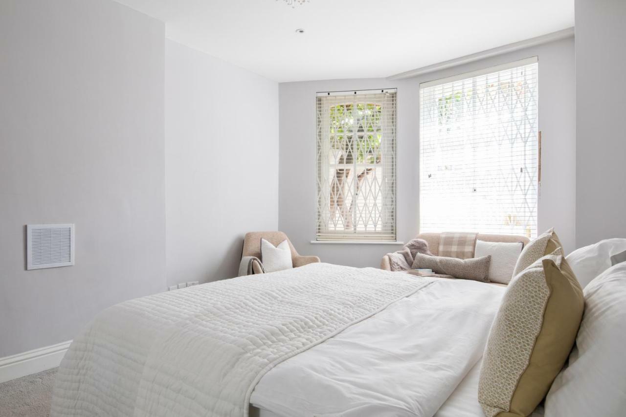 Kensington Court By Lime Street Apartment ลอนดอน ภายนอก รูปภาพ